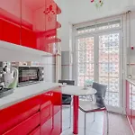 Guesthost - Sturla Cozy Flat With Private Parking