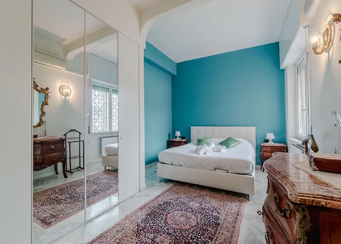 Apartment Guesthost - Sturla Cozy Flat With Private Parking Genoa