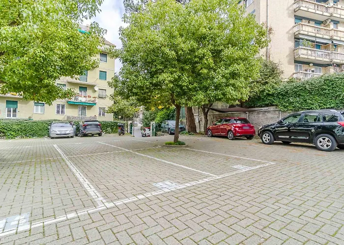 Apartment Guesthost - Sturla Cozy Flat With Private Parking